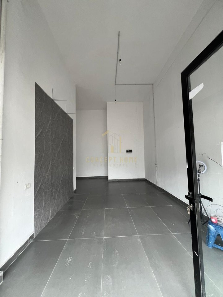 Ambient biznesi me qera tek Ish Fusha e Aviacionit.