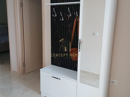 Jepet me qera shtepi private  3+1+2