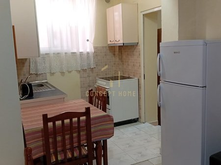 Jepet me qera garzoniere tek 21 Dhjetori.