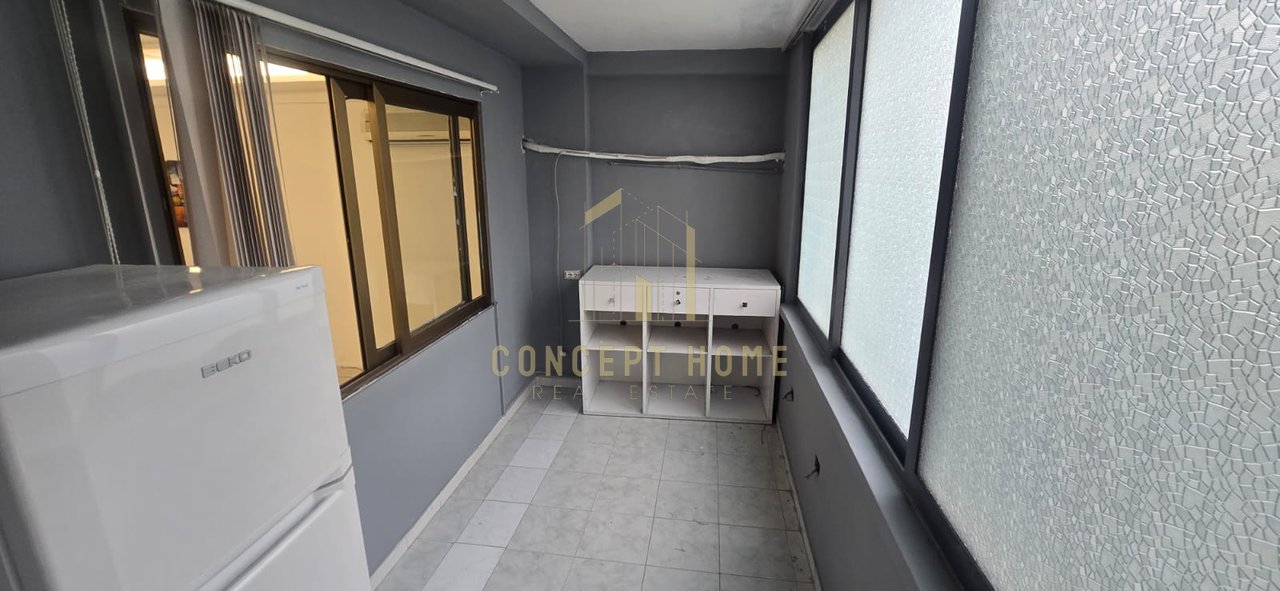 Ambient Me Qira në Sheshi Willson, Tiranë - 850€ | 120 m²