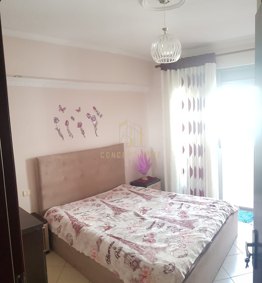 Jepet apartament me qera 2+1 ne  Misto Mame