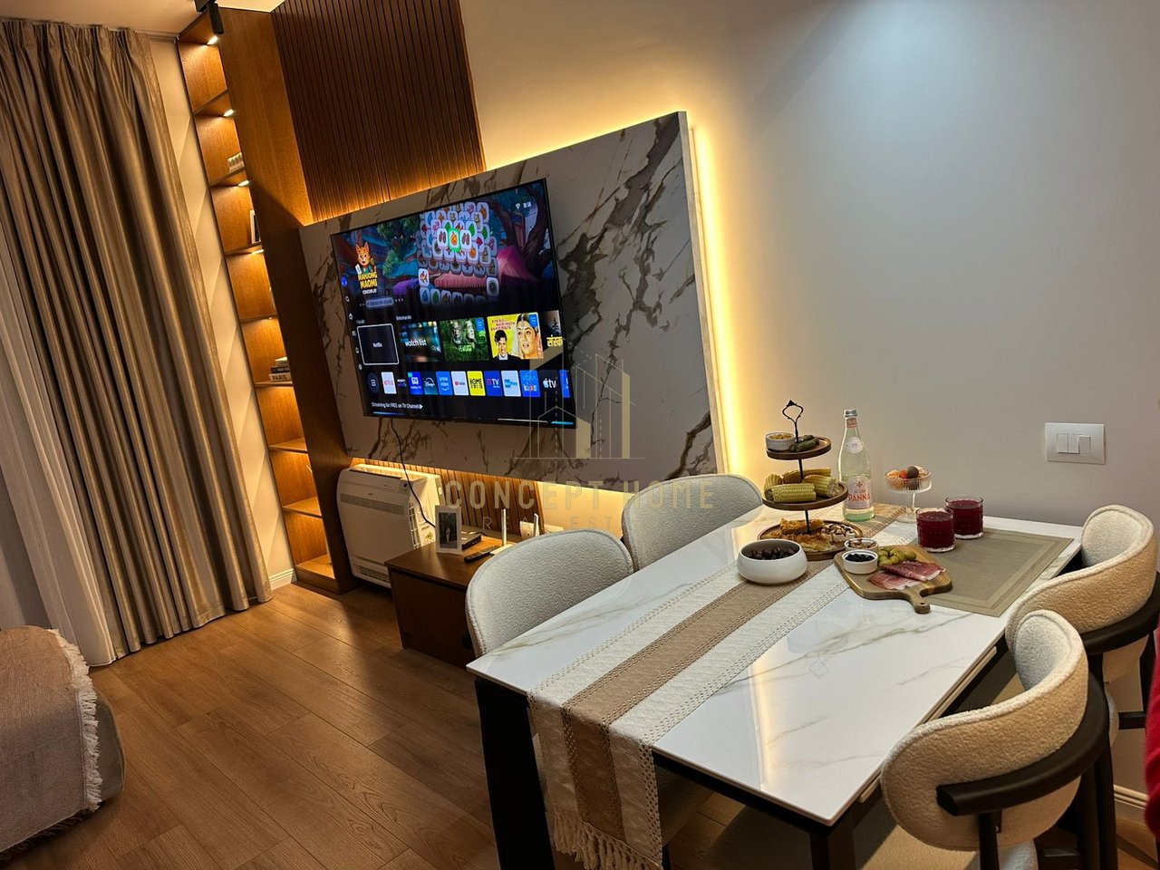 Shitet Apartament 1+1 perballe Amerikan 3