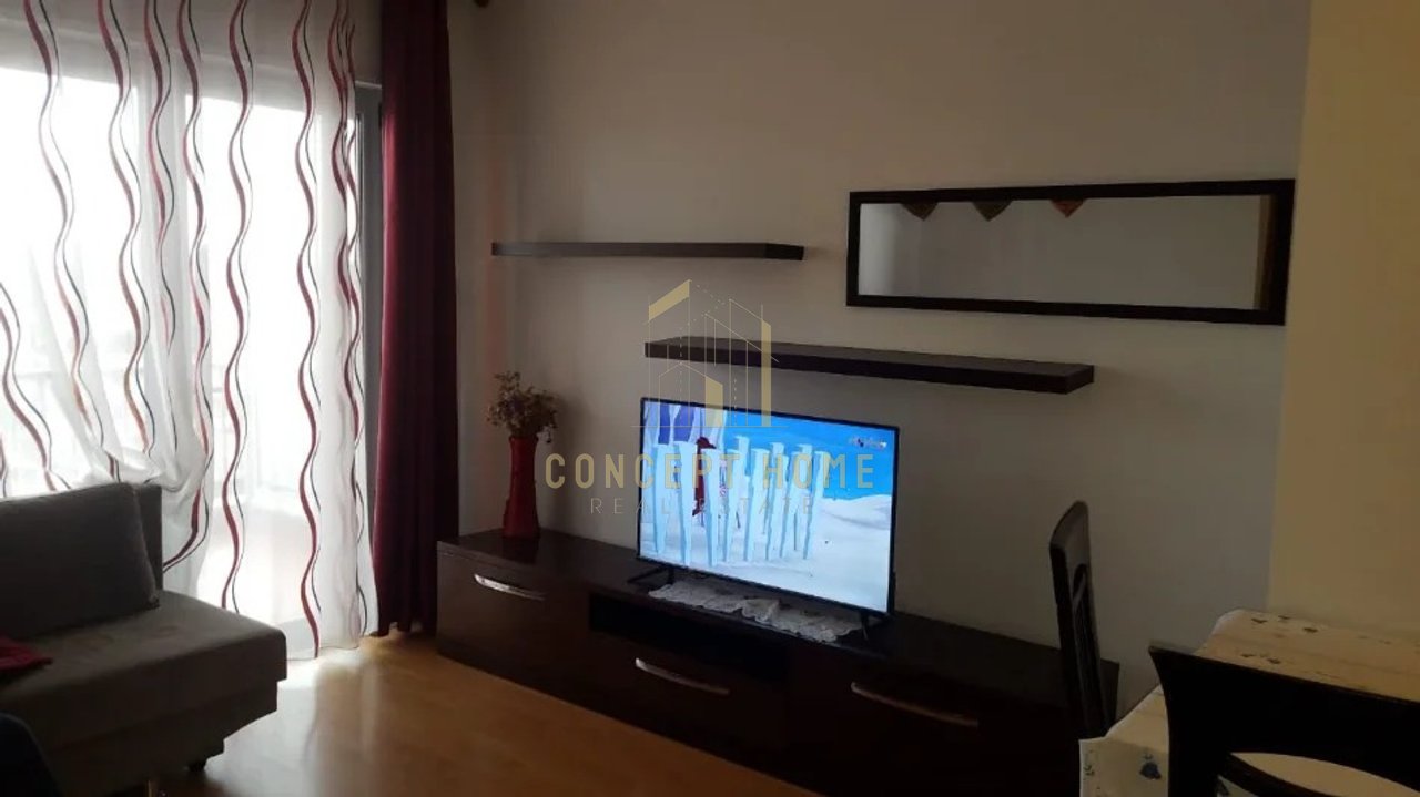1+1 apartment for rent in Xhamllik
