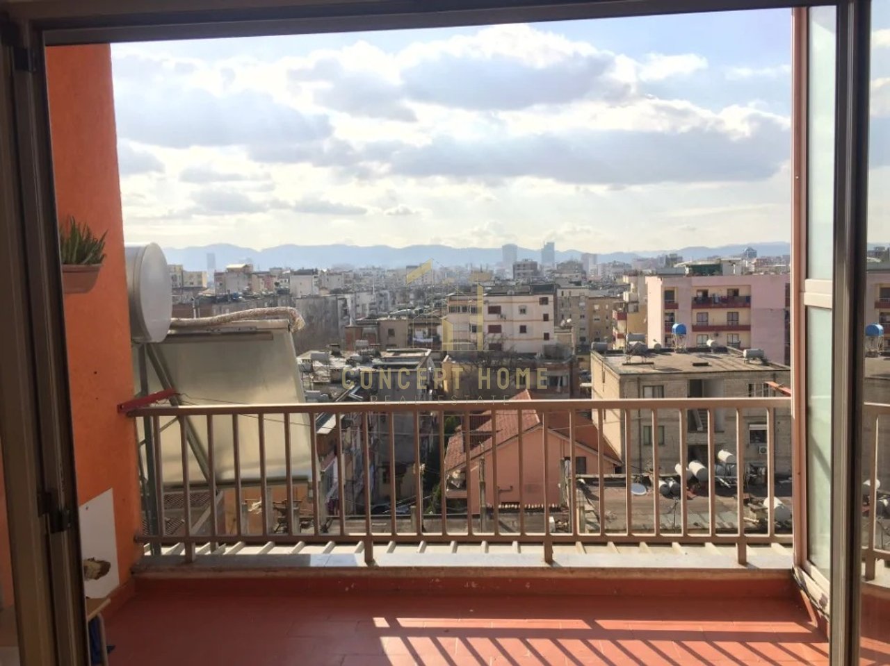 1+1 apartment for rent in Xhamllik