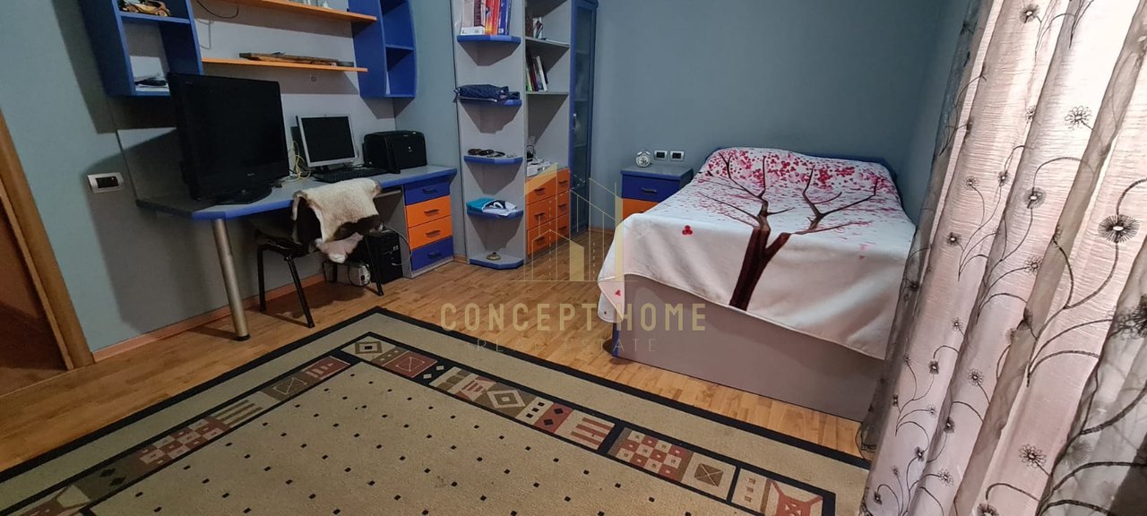 Shitet vile ne Myslym Shyr