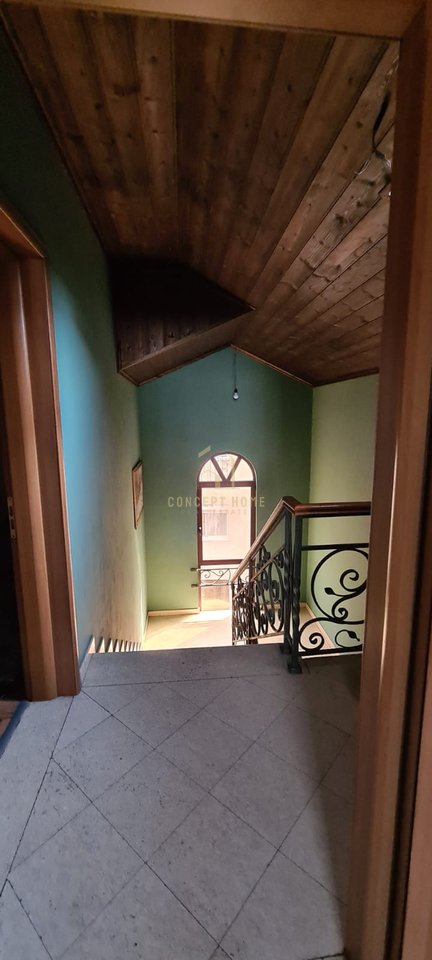 Shitet vile ne Myslym Shyr