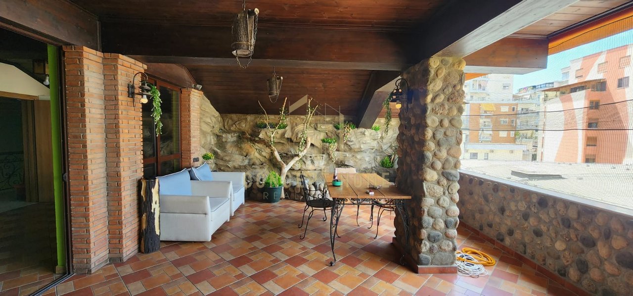 Shitet vile ne Myslym Shyr