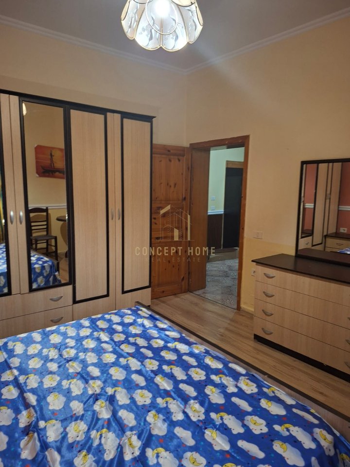 Apartament 2+1 Me Qira në Kodra e Diellit, Komuna e Parisit, Tiranë - 650€ | 130 m²