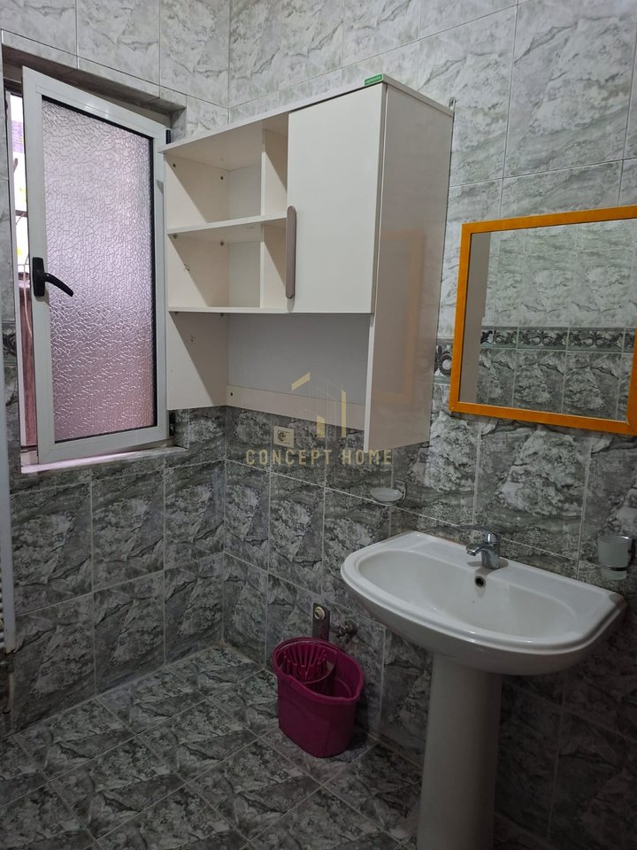 Apartament 2+1 Me Qira në Kodra e Diellit, Komuna e Parisit, Tiranë - 650€ | 130 m²