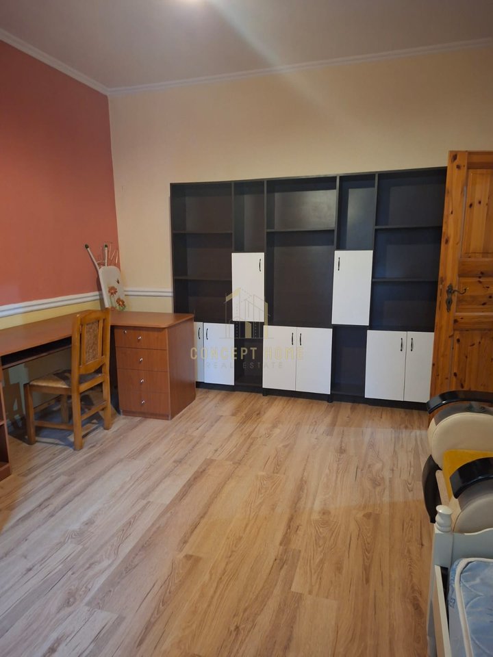 Apartament 2+1 Me Qira në Kodra e Diellit, Komuna e Parisit, Tiranë - 650€ | 130 m²