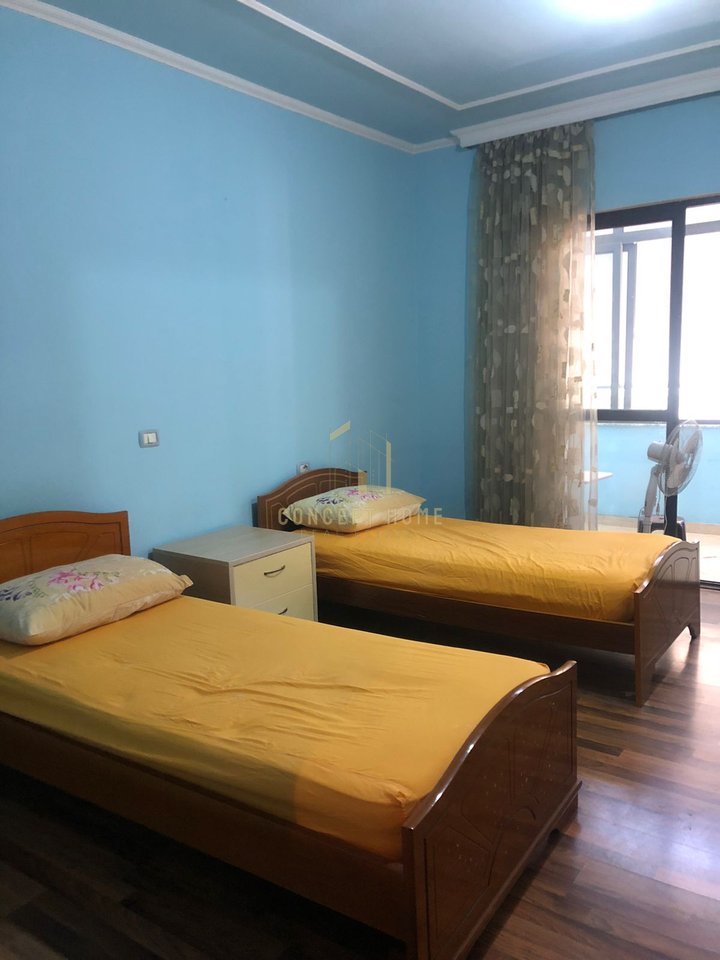 Apartament 2+1 Për Shitje në Kodra e Diellit, Komuna e Parisit, Tiranë - 266,500€ | 157 m²