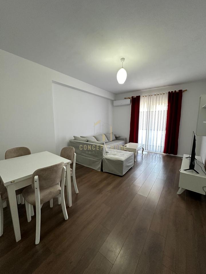 2+1 Apartment for Rent in Koder Kamez, - 40,000 Lek | 120 m²