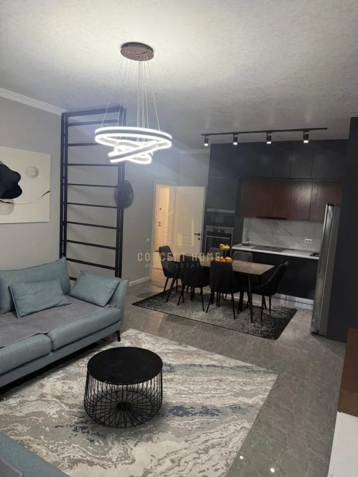 Jepet me qera shtepi  2+1+2 ne Sauk.