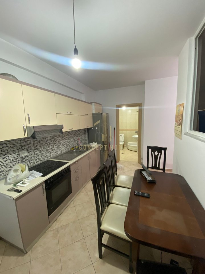 Apartament 1+1 Me Qira në Komunën e Parisit, Tiranë - 550€ | 55 m²