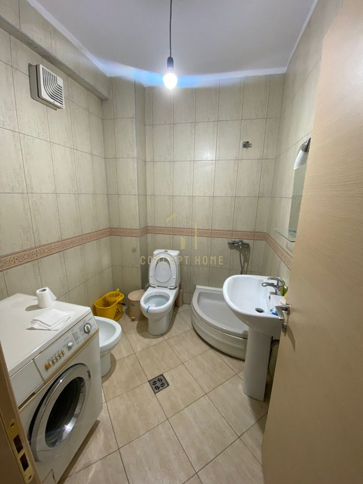 Apartament 1+1 Me Qira në Komunën e Parisit, Tiranë - 550€ | 55 m²
