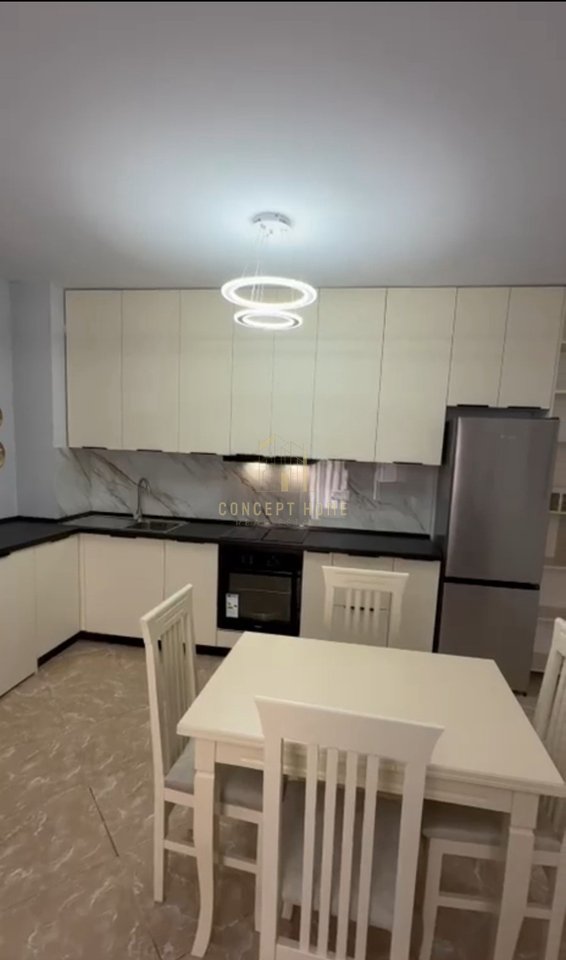 Apartament me qera 1+1 tek Liqeni i Thate.