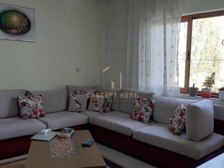 Jepet me qera apartament  1+1 ne Ali Dem.