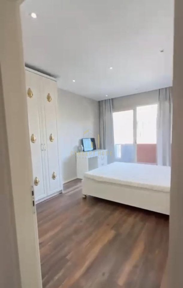 Jepet apartament me qera 2+1 ne Astir