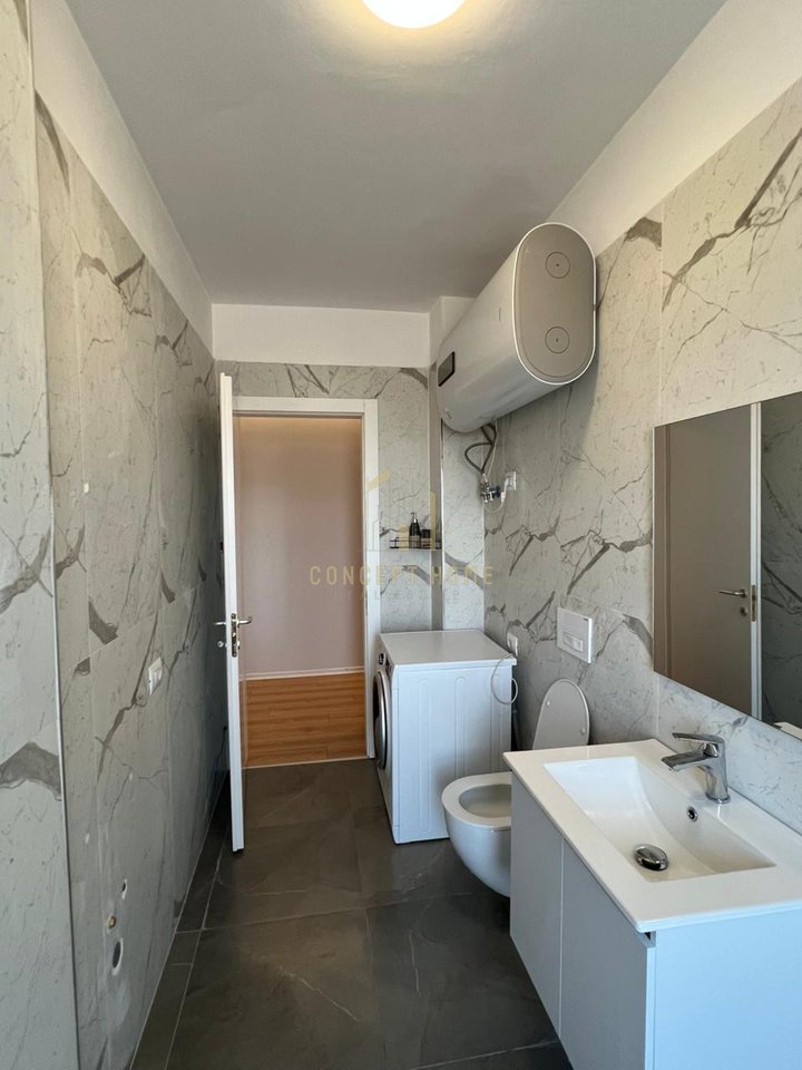 jepet me qera apartament 2+1+2 tek 5 Maj