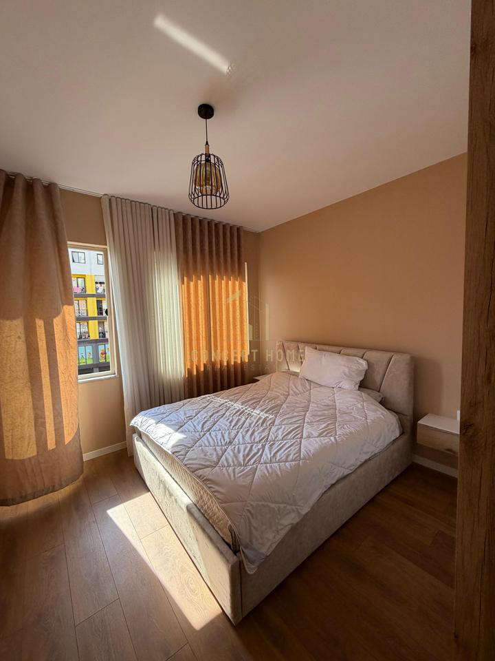 Jepet me qera Apartament 2+1 ne Yzberisht.