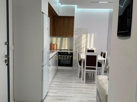 Apartment 1+1 for rent at Bulevardi i Ri