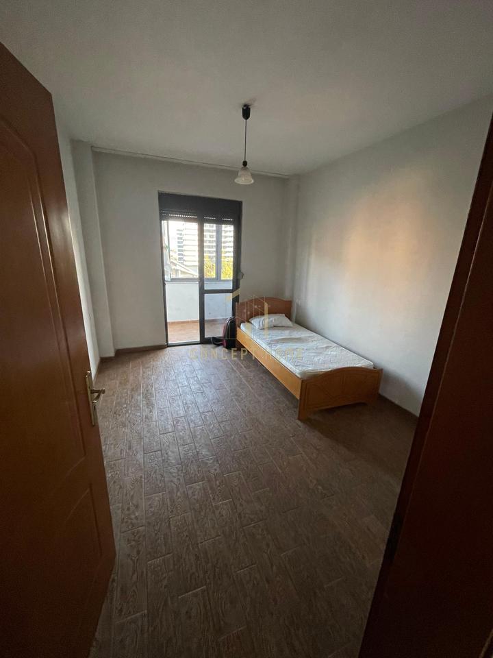 Apartment 2+1 for rent in Lapraka