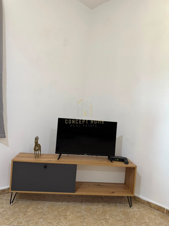 Jepet me qera apartament 1+1 ne Ali Dem