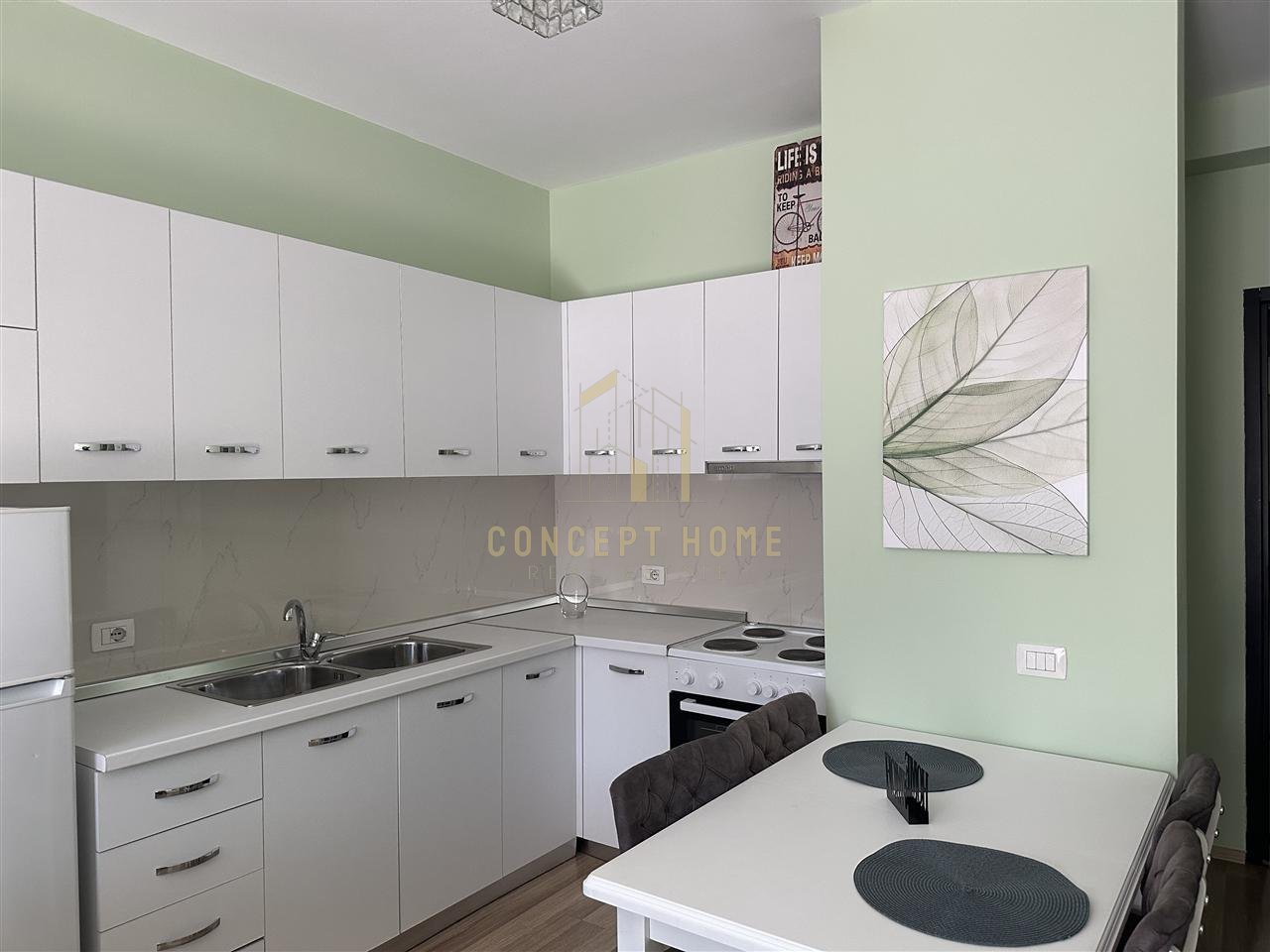 1+1 apartment for rent in the Center