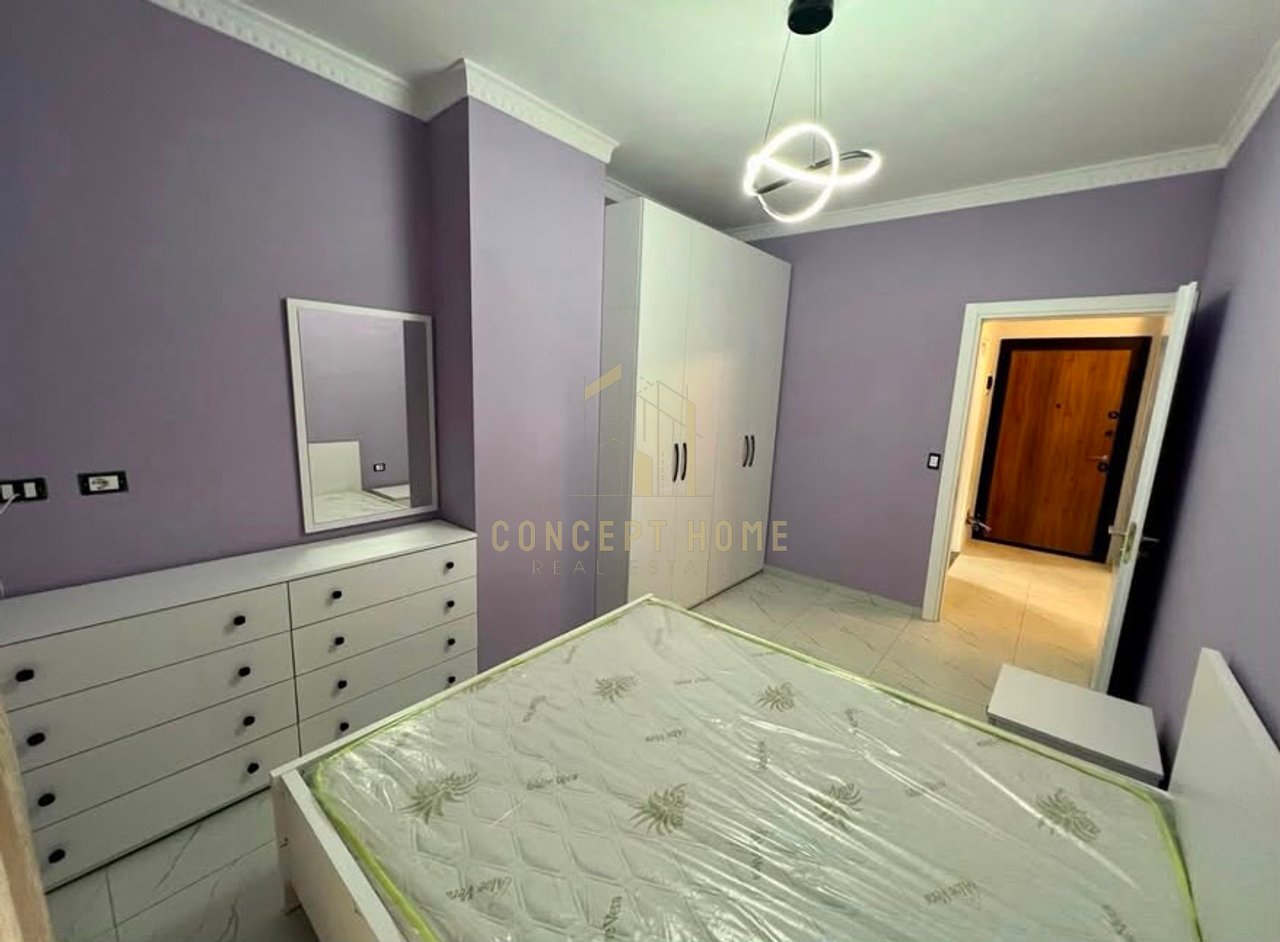 Apartment 1+1 for sale in 5 Maj.