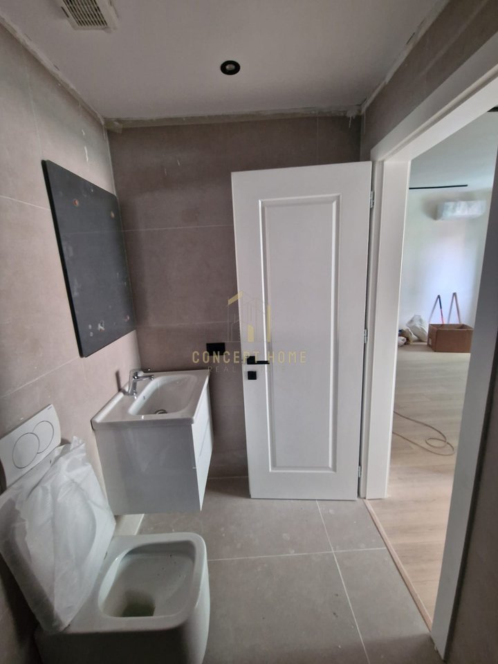 Appartamento esclusivo 1+1 in vendita a Komune e Parisit / 145,000€
