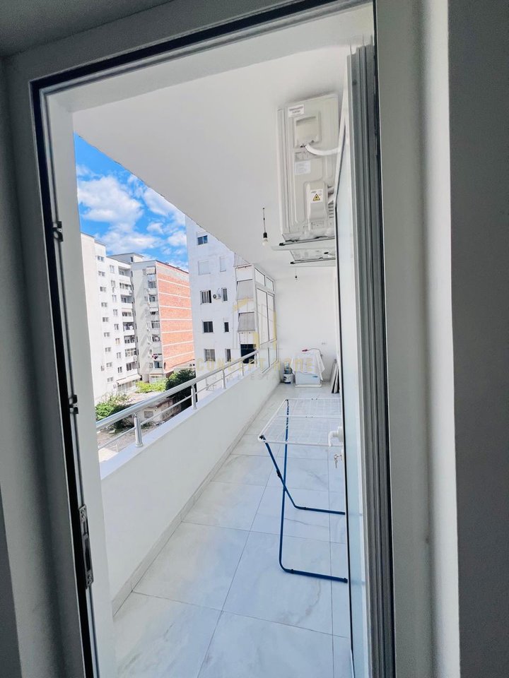 Jepet me qera Apartamenti 2+1 ne Astir