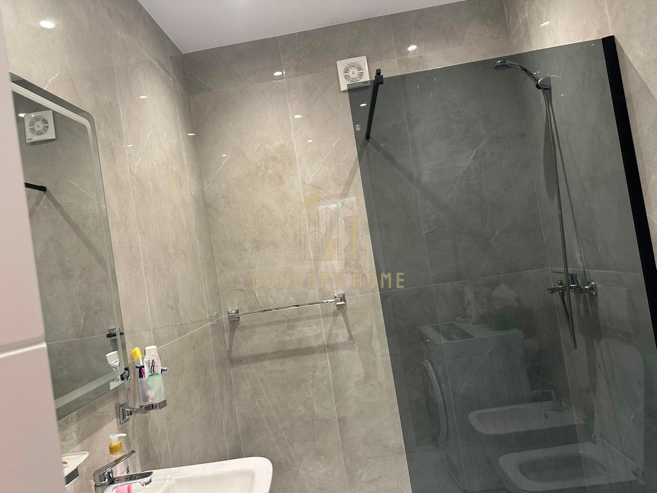 Apartment 1+1 for rent at Bulevardi i Ri
