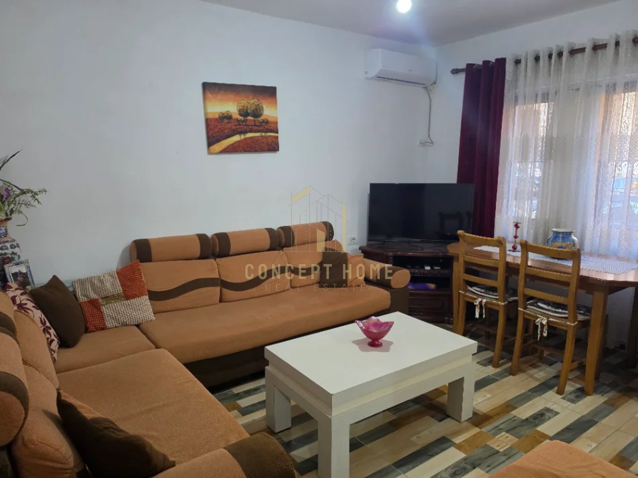 Appartamento 2+1 In Affitto in Rruga e Dibrës, Tirana - 500€ | 75 m²