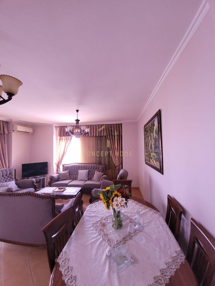 Apartment 2+2 For Rent in Former Exhibition, Tirana - 700€ | 125 m²