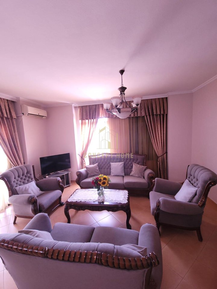 Apartment 2+2 For Rent in Former Exhibition, Tirana - 700€ | 125 m²