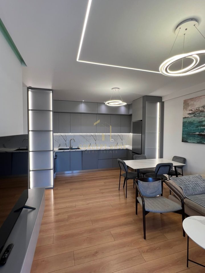 Apartment 2+1+2+🅿️ for rent in 5 Maj