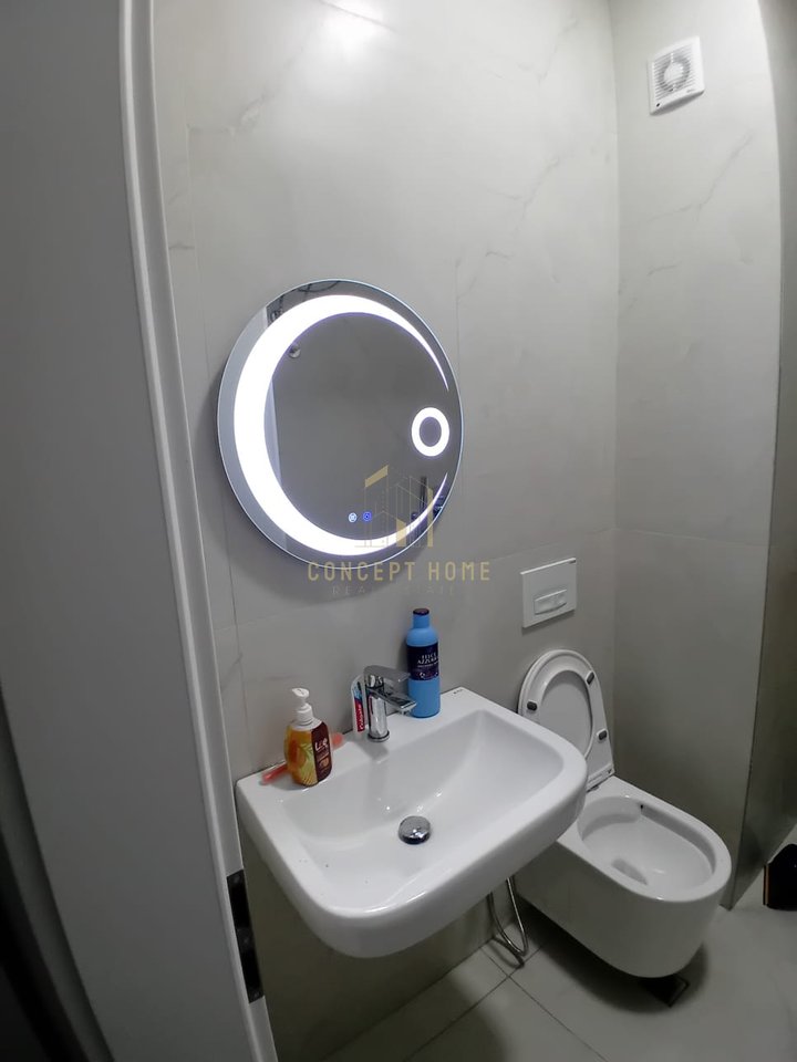 Jepet me qera apartament 1+1 ne Ali Dem