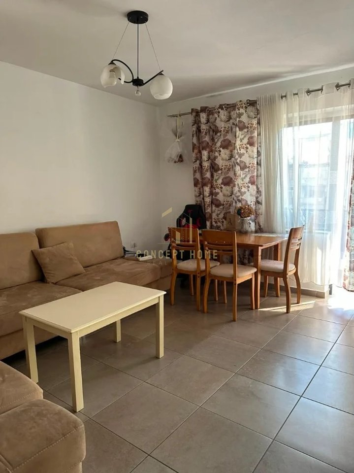 Apartment 2+1 for rent at Bulevardi Zogu I
