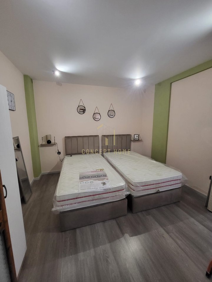Jepet me qera apartament 1+1 ne Qender