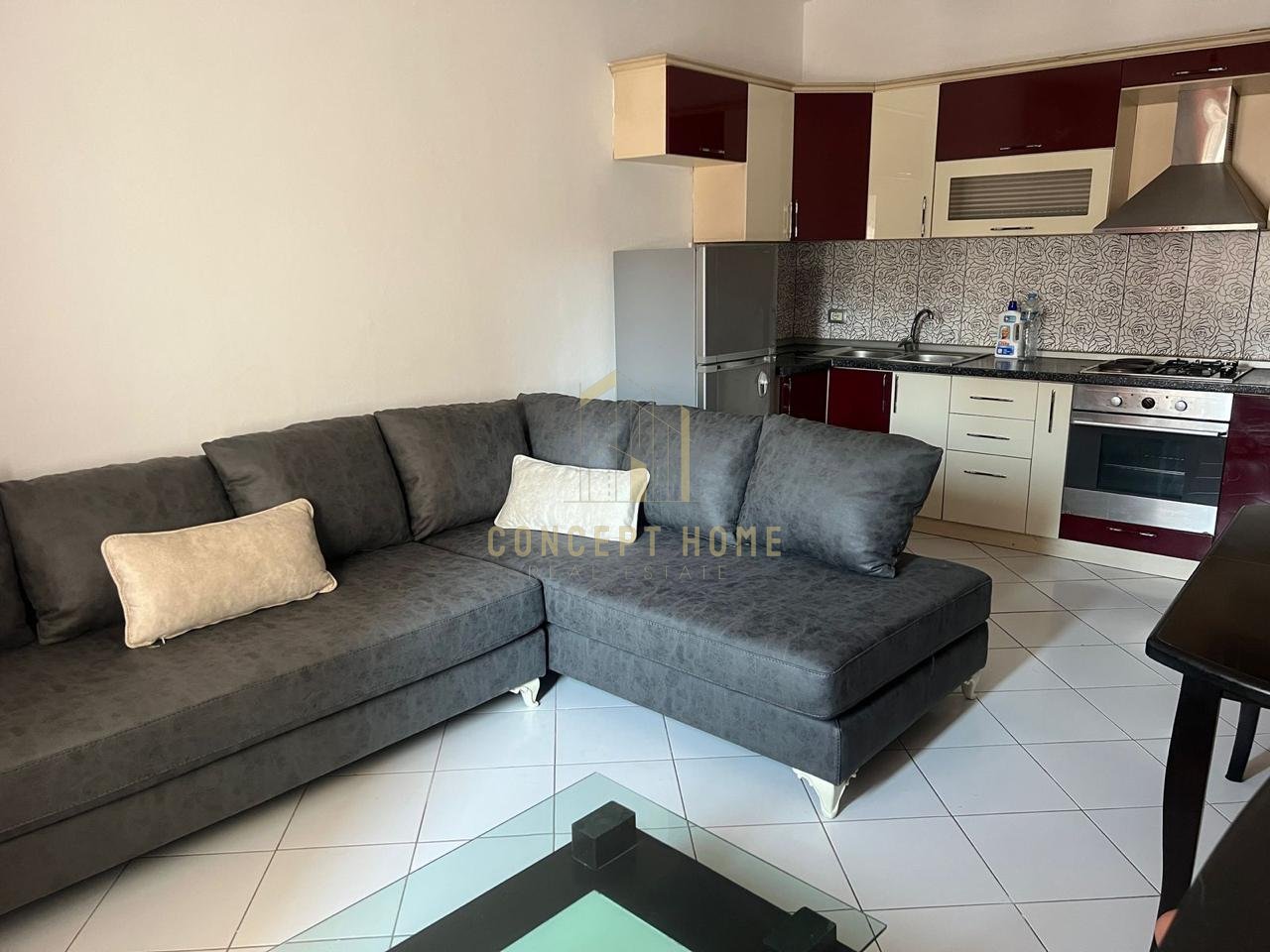 Appartamento 2+1 in affitto ad Astir/Prezzo: 50.000 leke al mese