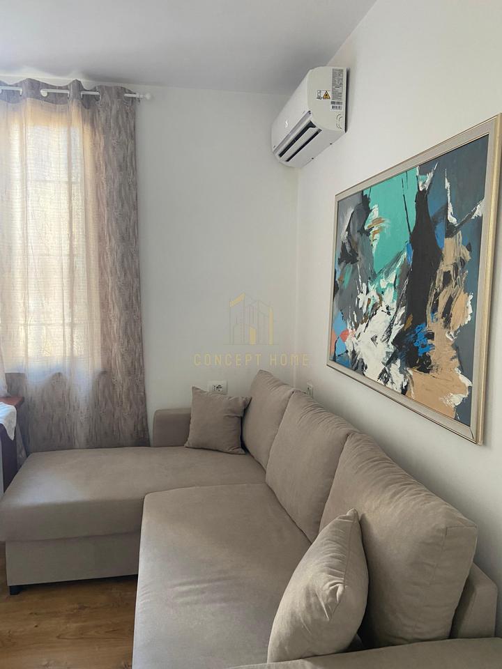 Jepet me qera apartament 1+1 ne Qender