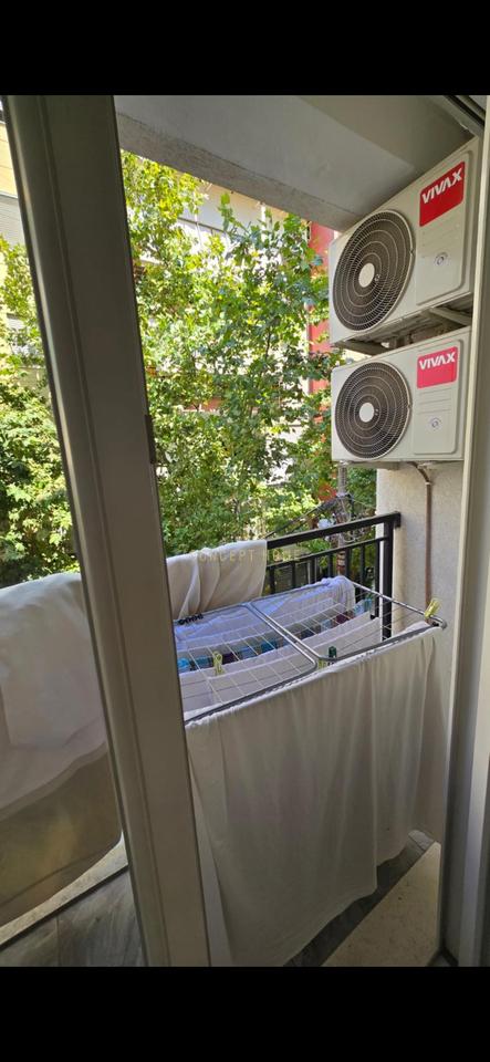 Jepet me qera apartament 1+1 tek Selvia