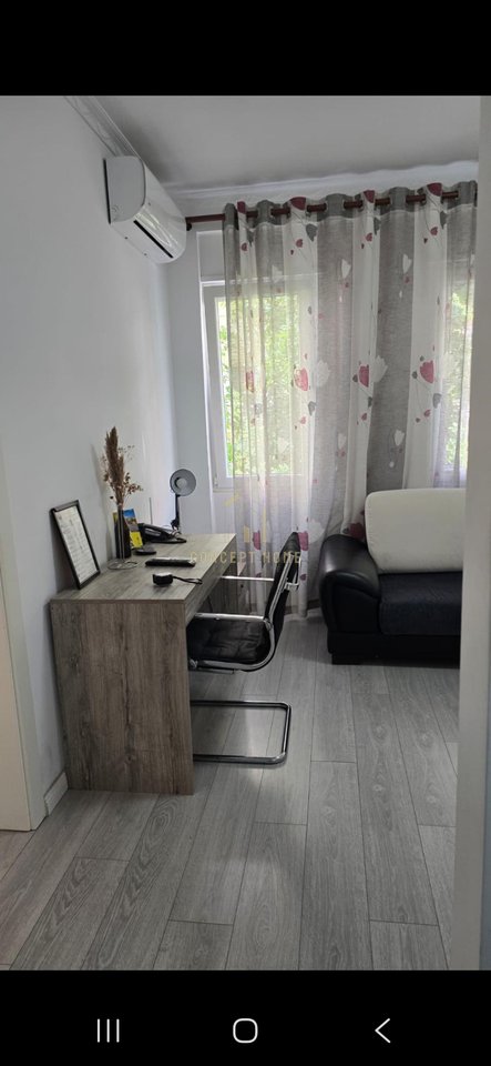 Jepet me qera apartament 1+1 tek Selvia