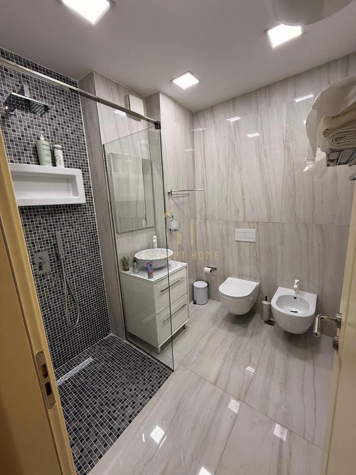 Apartment 2+1+2 for rent at Jordan Misja