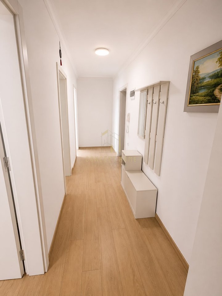 Jepet me qera apartament 2+1+2 ne Qender
