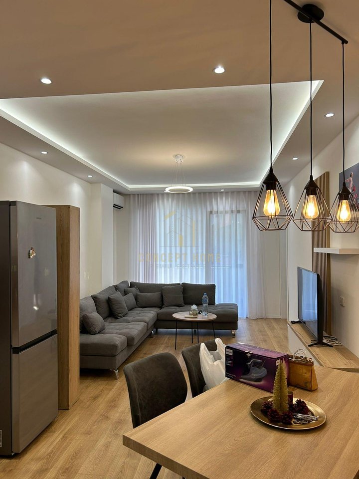 Jepet me qera apartament 1+1 Ne Qender