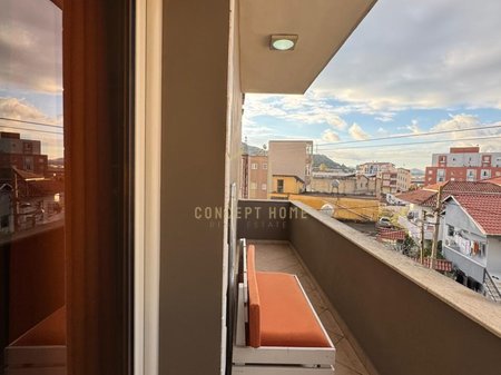 Jepet me qera apartament  1+1 në Selite