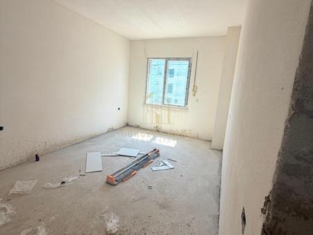 Shitet apartament 2+1+2 ne Paskuqan tek British Residence.