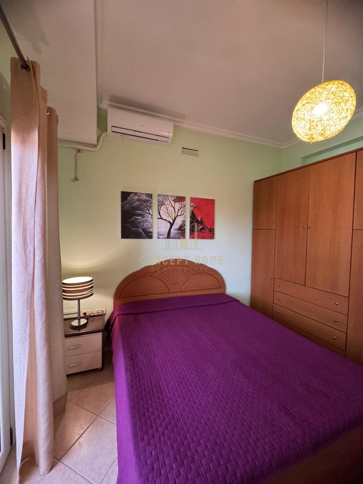Jepet me qera apartament  1+1 në Selite