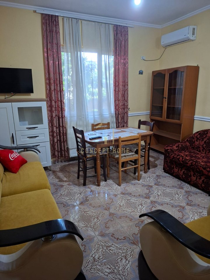 Apartment 2+1 for rent at the Paris Commune